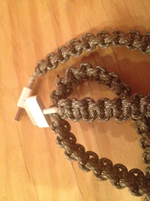 Paracord iPhone Cable Wrap